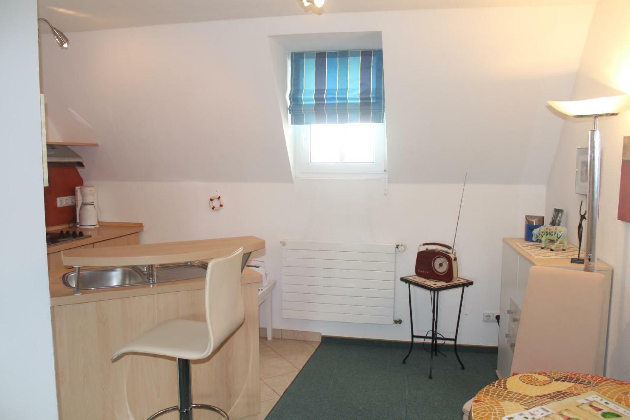 Faehrhaus Ferienwohnung ซาร์บวร์ก ภายนอก รูปภาพ
