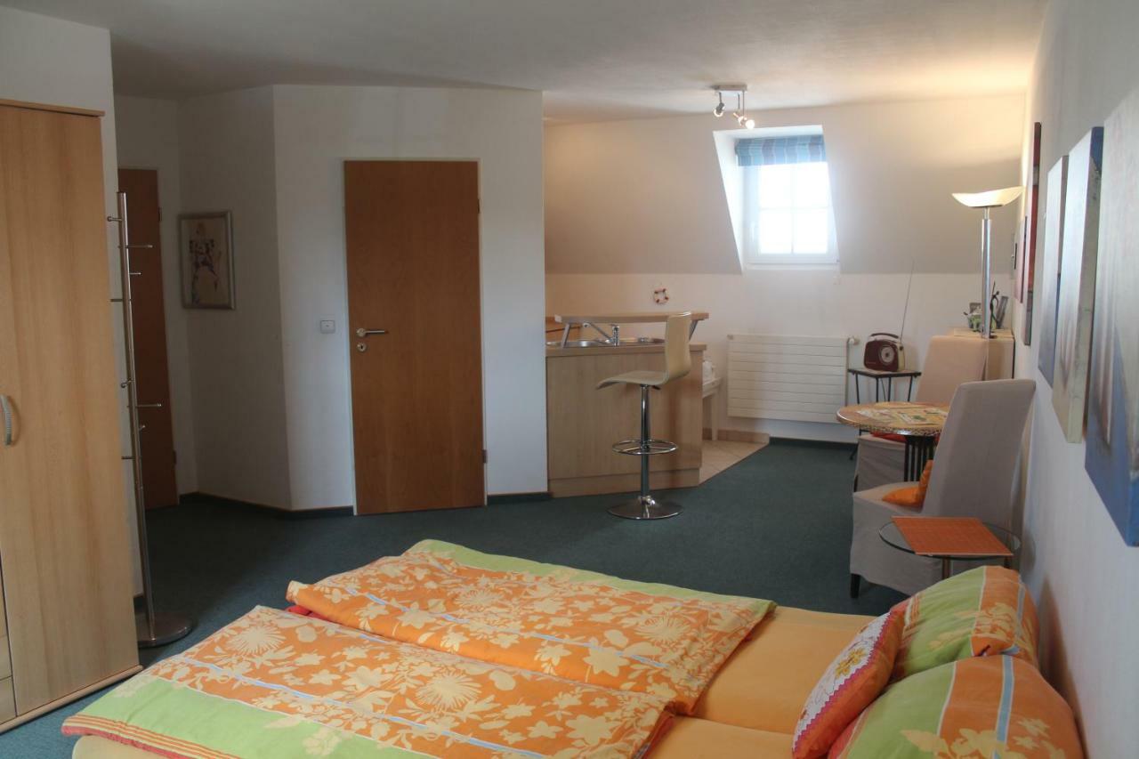 Faehrhaus Ferienwohnung ซาร์บวร์ก ภายนอก รูปภาพ
